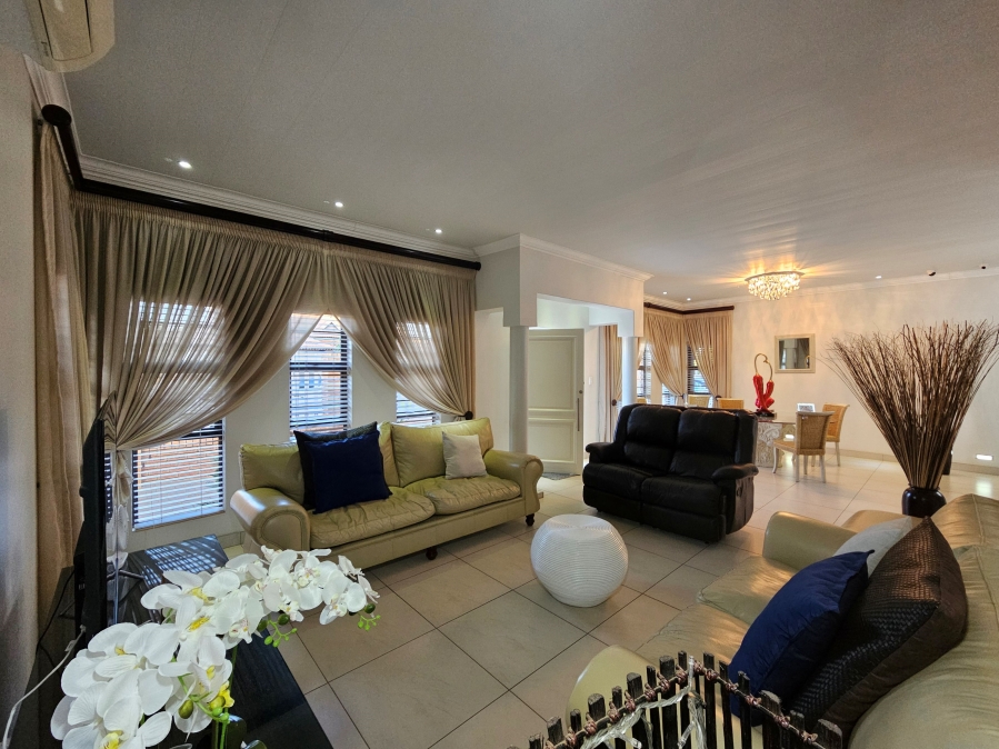 2 Bedroom Property for Sale in Flamwood North West